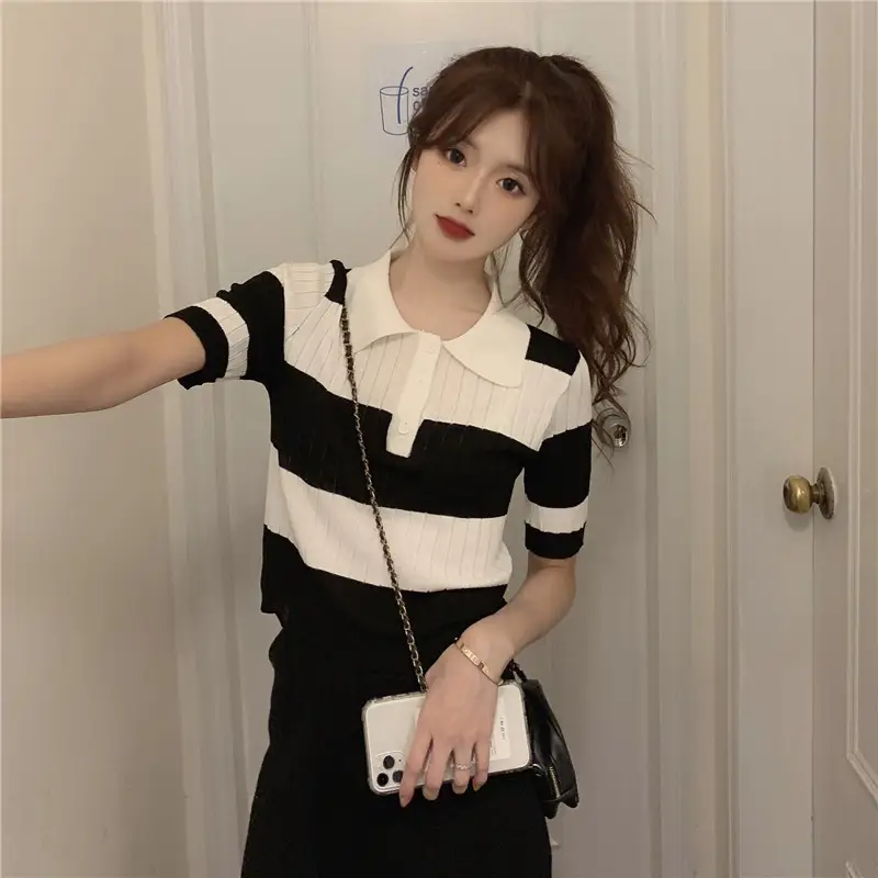 Women Retro Western Lapel T-Shirt Black White Striped — feature 13