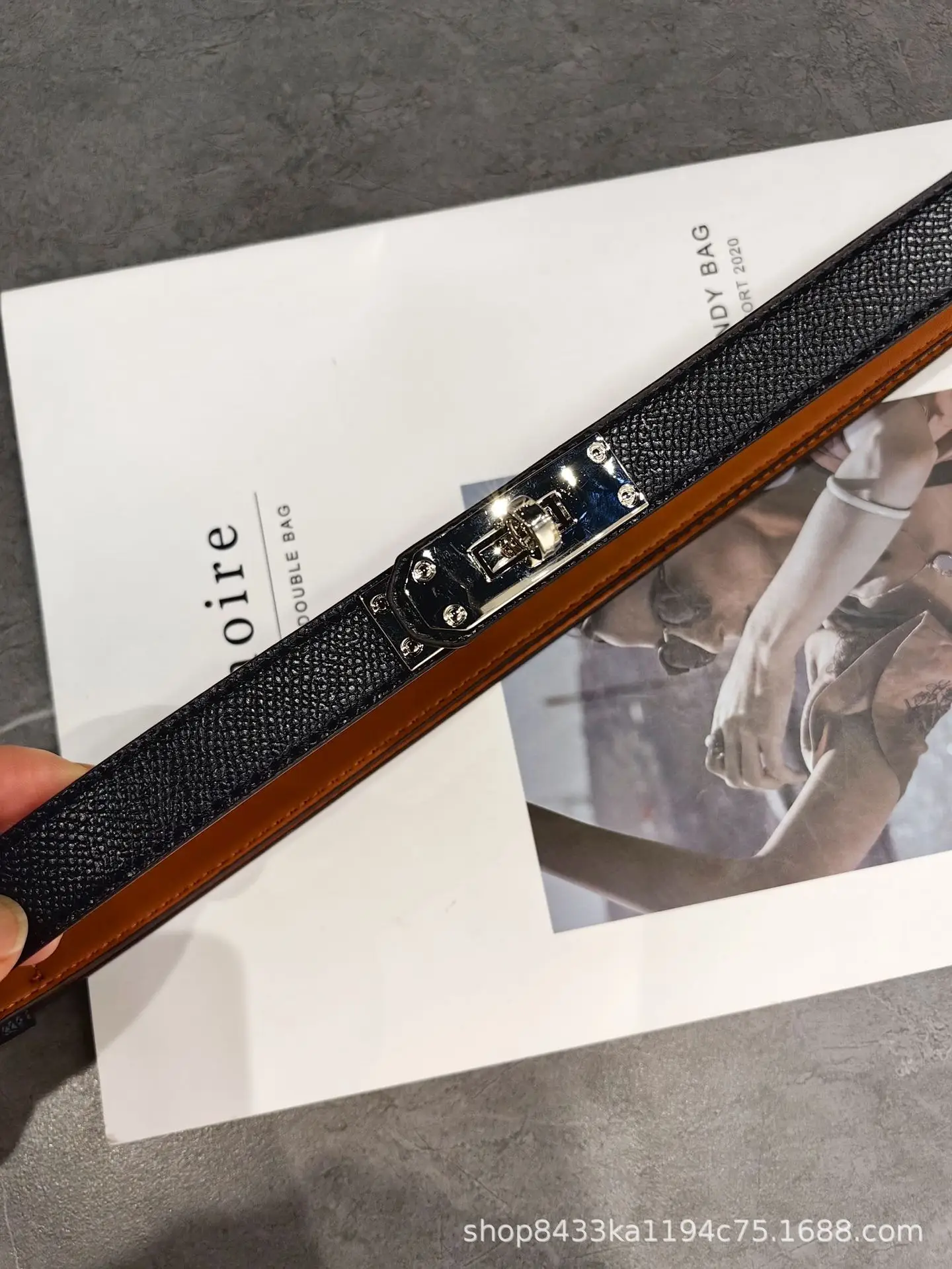 Women's Adjustable Leather Belt with Adjustable Buckle — feature 16