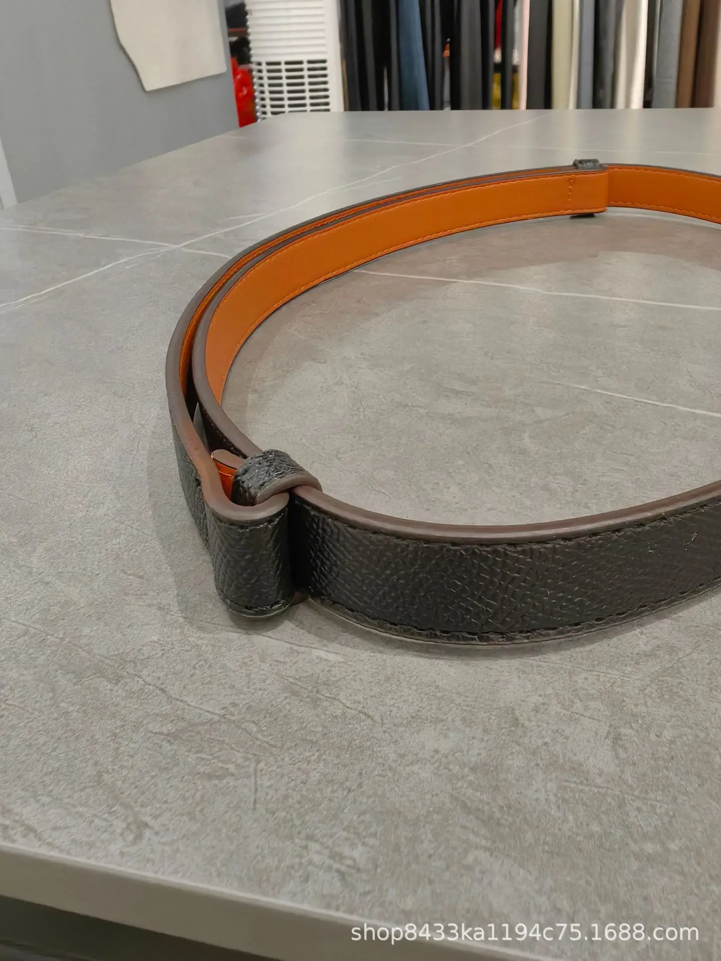 Women's Adjustable Leather Belt with Adjustable Buckle — feature 17
