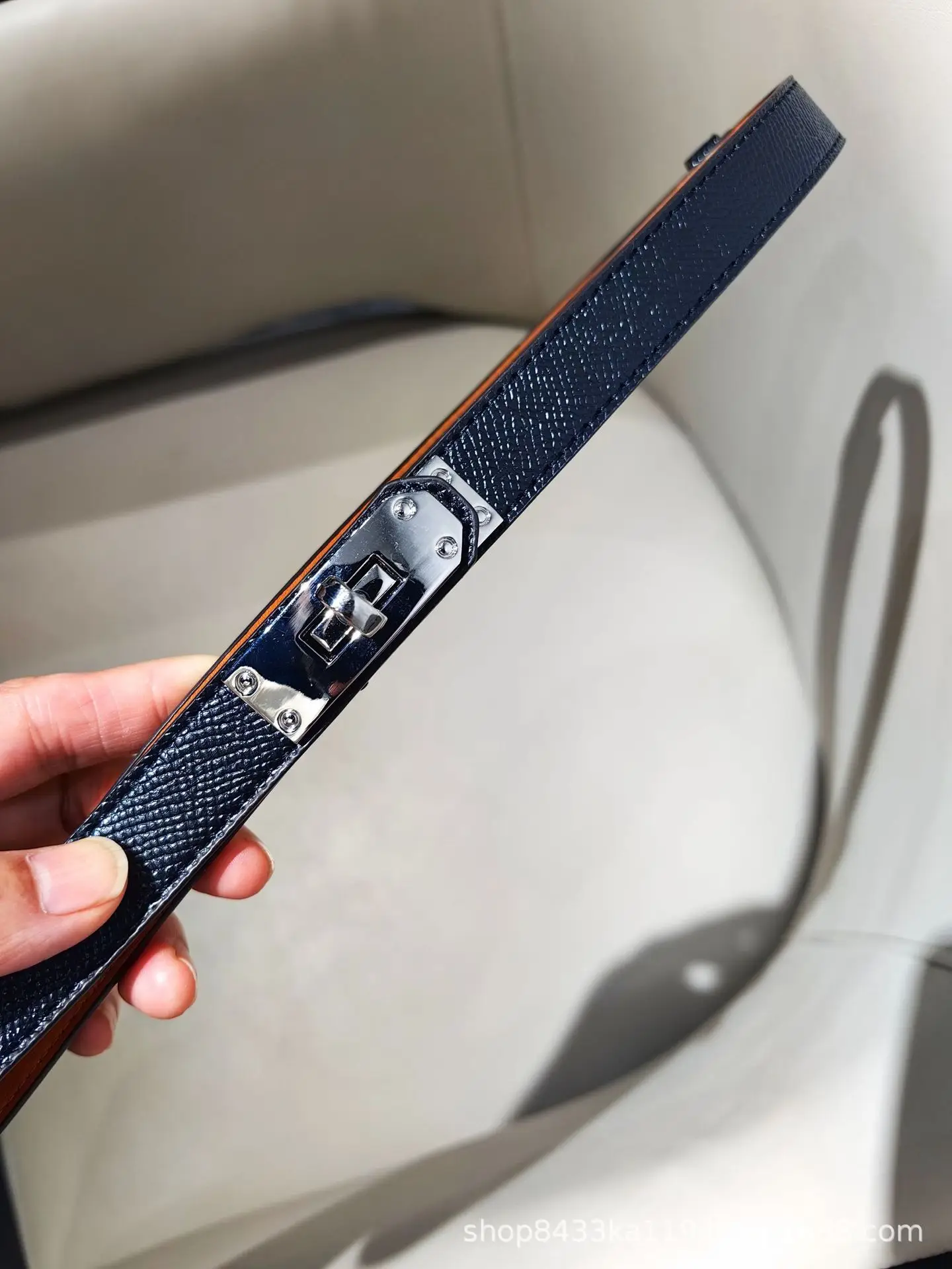 Women's Adjustable Leather Belt with Adjustable Buckle — feature 3