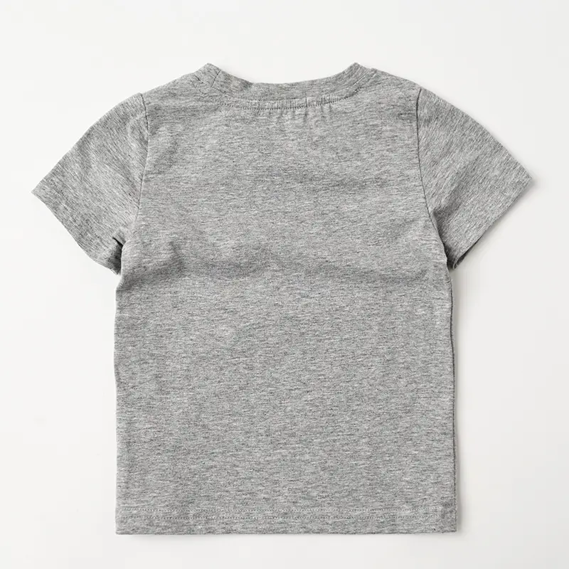 Men Grey Heart Print T-Shirt Small — feature 26