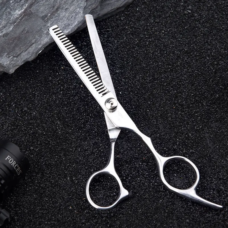 Rechargeable Electric Hair Clipper with Oil Head & 6 Blades — feature 16