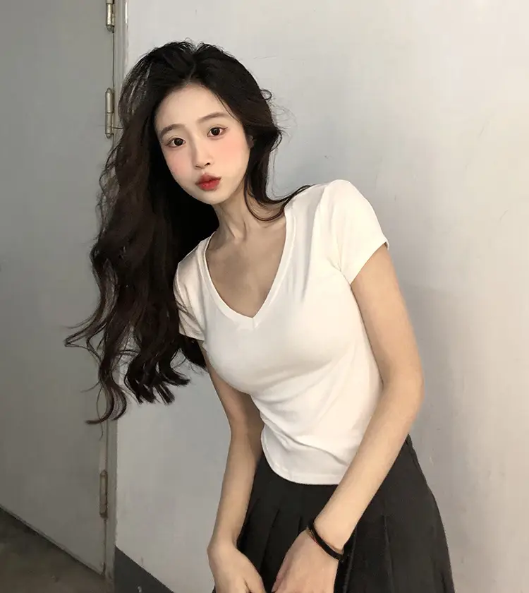 Women V-Neck Black T-Shirt Summer 2025 — feature 5