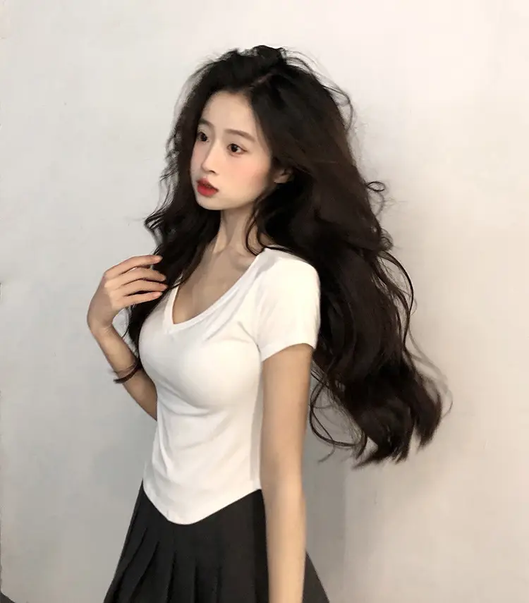 Women V-Neck Black T-Shirt Summer 2025 — feature 6