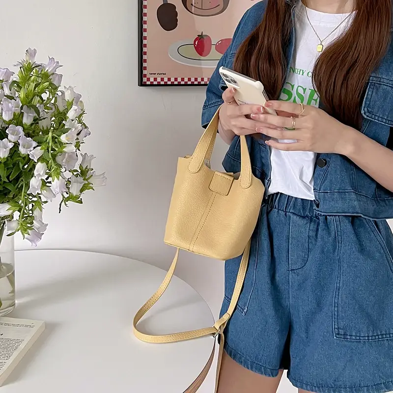 2026 New Korean Style Soft Texture Single-Shoulder Bucket Bag — feature 10