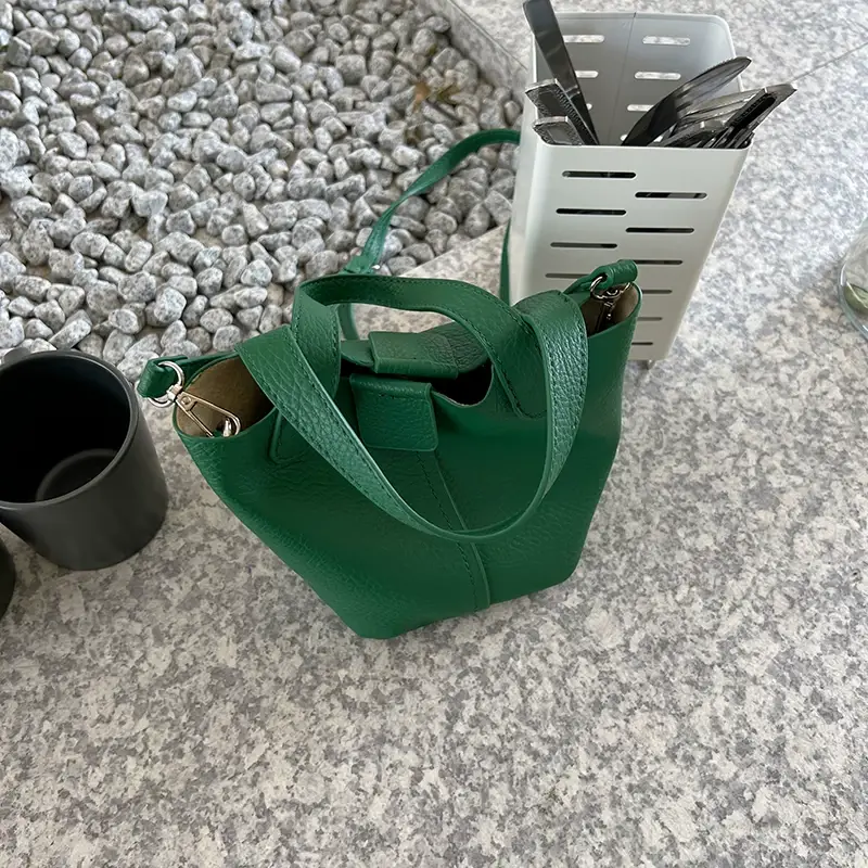 2026 New Korean Style Soft Texture Single-Shoulder Bucket Bag — feature 16