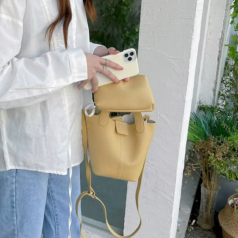 2026 New Korean Style Soft Texture Single-Shoulder Bucket Bag — feature 21