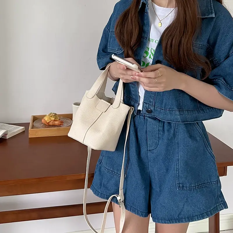 2026 New Korean Style Soft Texture Single-Shoulder Bucket Bag — feature 7