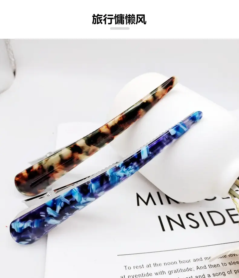 Large Horn Clip Back Hair Clip Shark Design Wholesale — feature 8