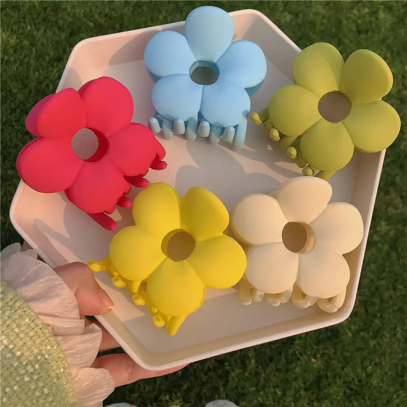 Frosted Rubber Flower Hair Clips for Girls - Image 7