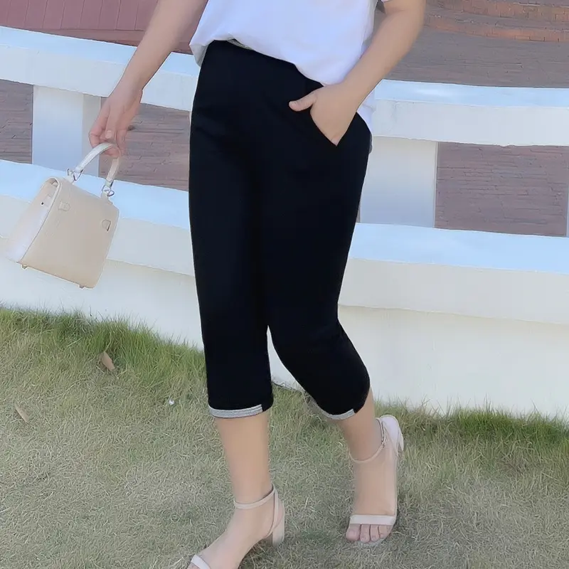 Plus Size Black Cropped Pants 2025 - Image 3