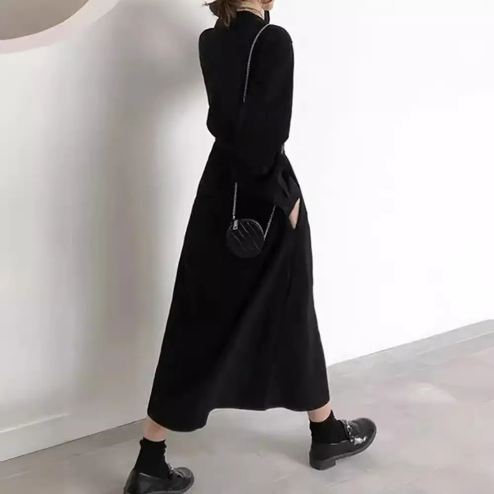 Black Long Sleeve Hem Bun Dress for Women - Image 4