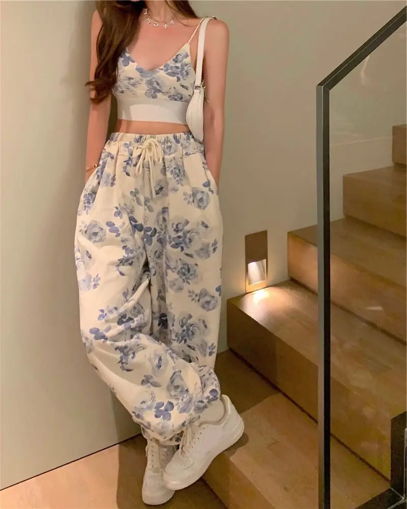Elegant Blue Floral Tie-Dyed 2-Piece Suit - Image 3