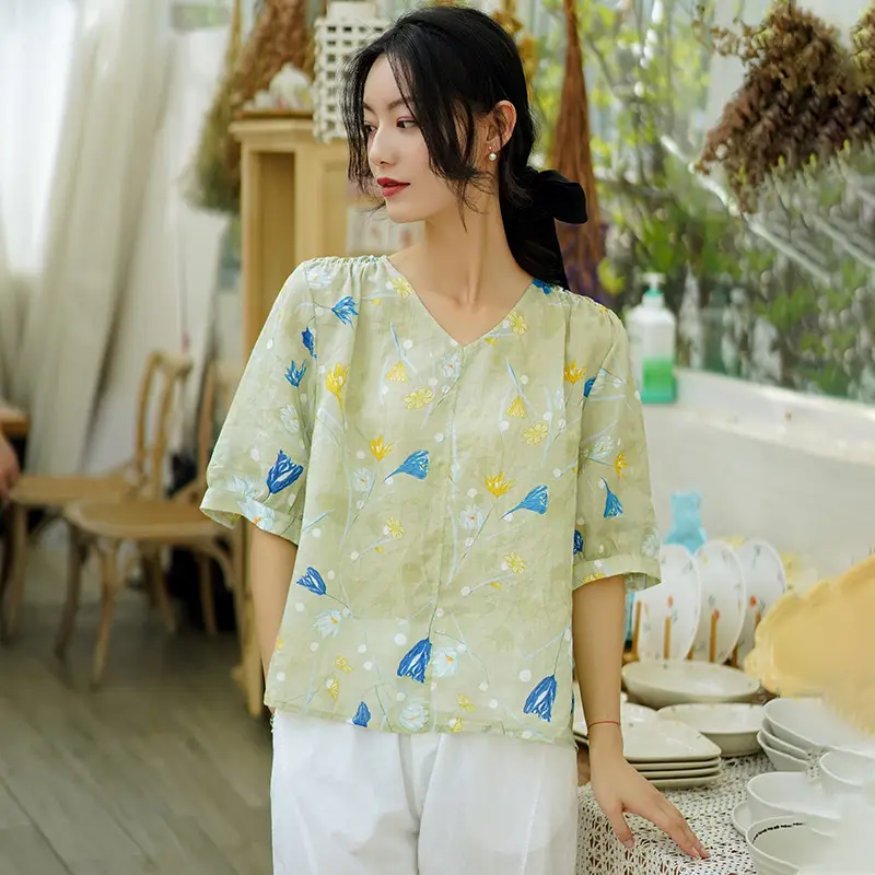 Women's White Long Sleeve V-Neck Vest Summer Wear — feature 3