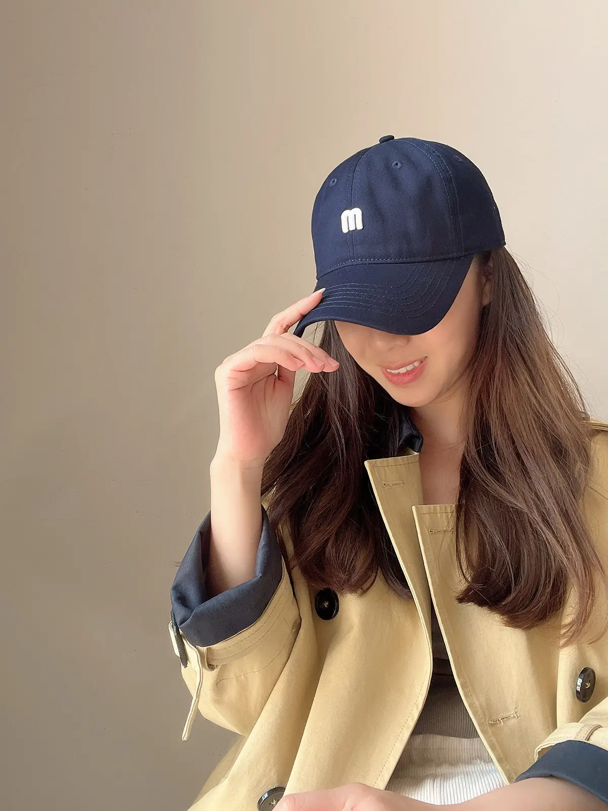 Women Red M Logo Baseball Cap — feature 3