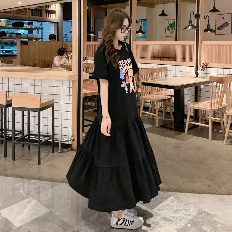2025 Plus Size Cartoon Spliced Dress Black Mid-Length - Image 4