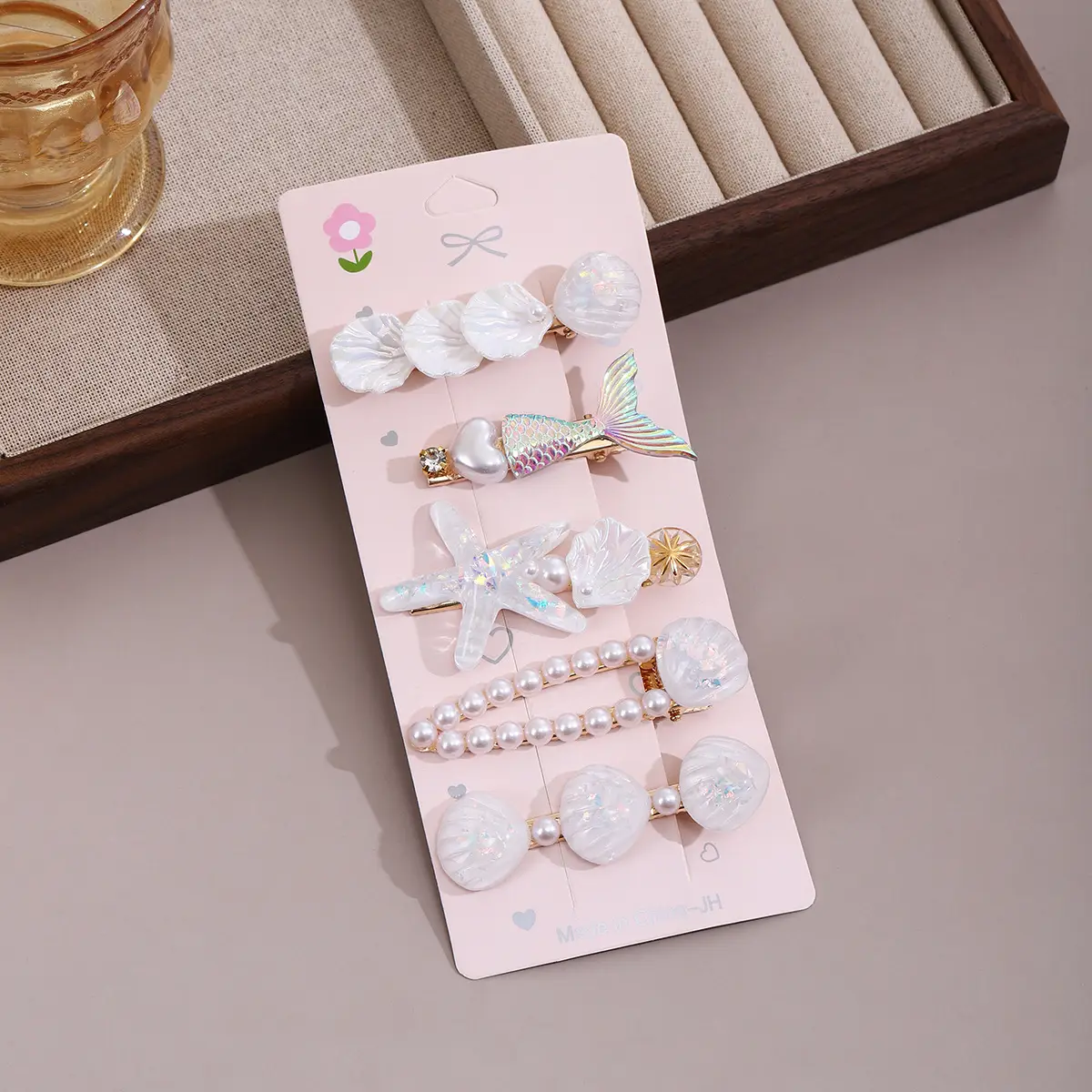 Pearl Hairpin Set for Women with Blue Flowers & Glitter Accents - Image 10