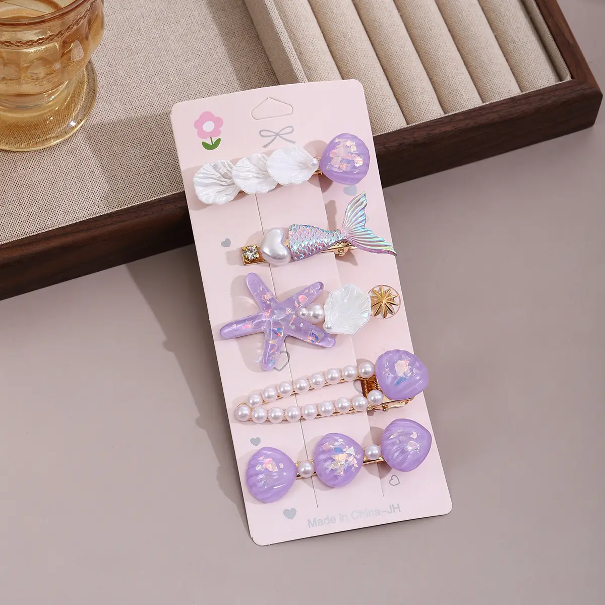 Pearl Hairpin Set for Women with Blue Flowers & Glitter Accents - Image 11