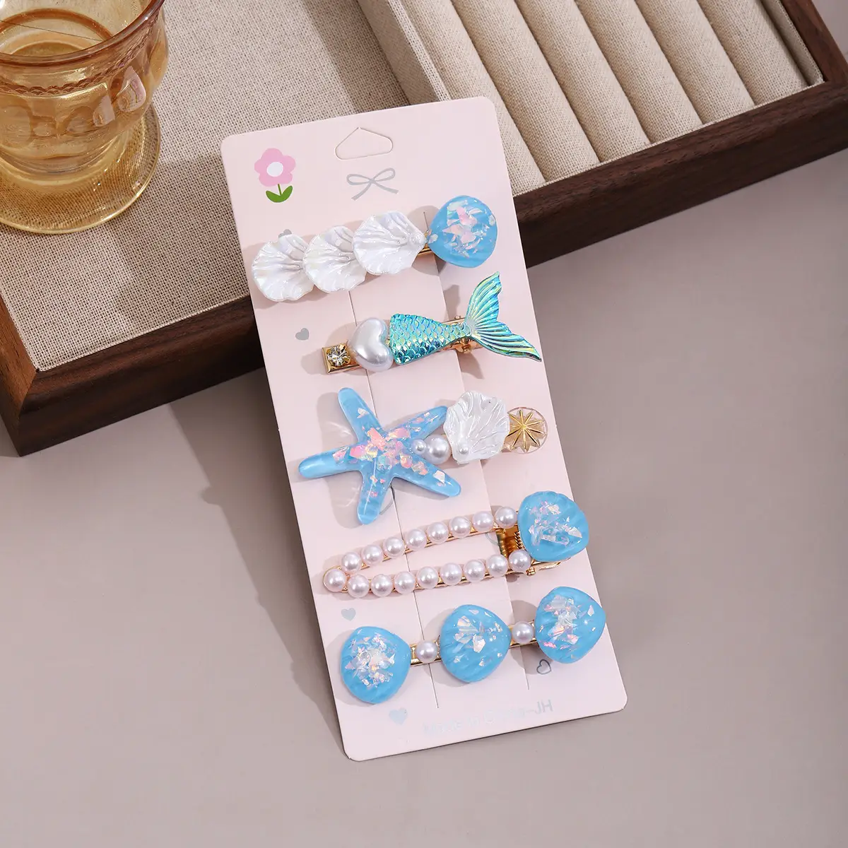 Pearl Hairpin Set for Women with Blue Flowers & Glitter Accents - Image 12