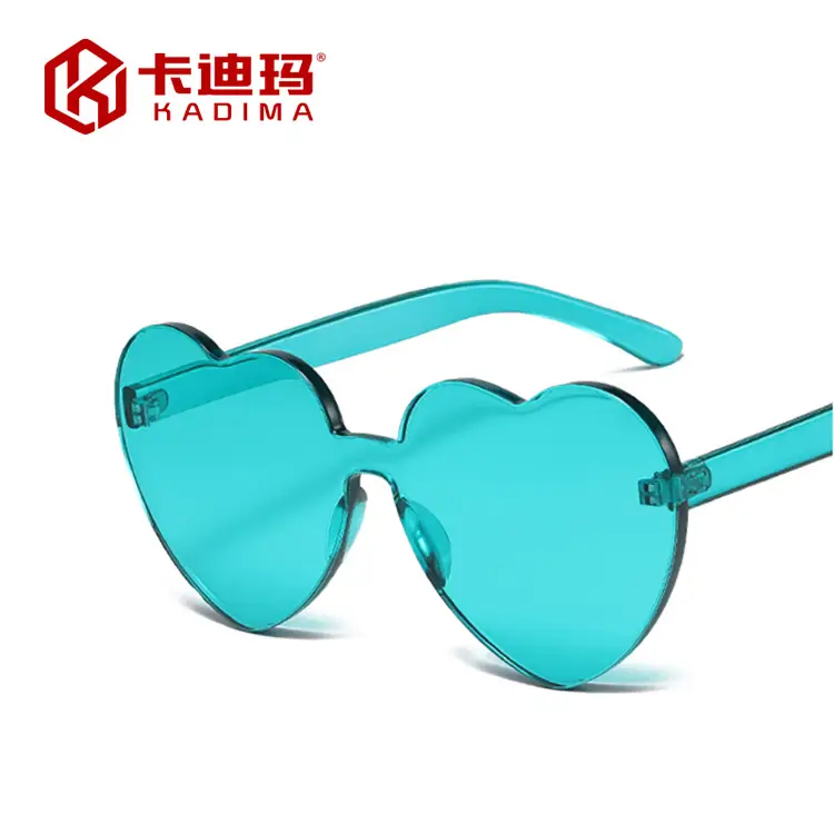 Purple Heart-Shaped Sunglasses for Street Photography & Marine Use - Image 7