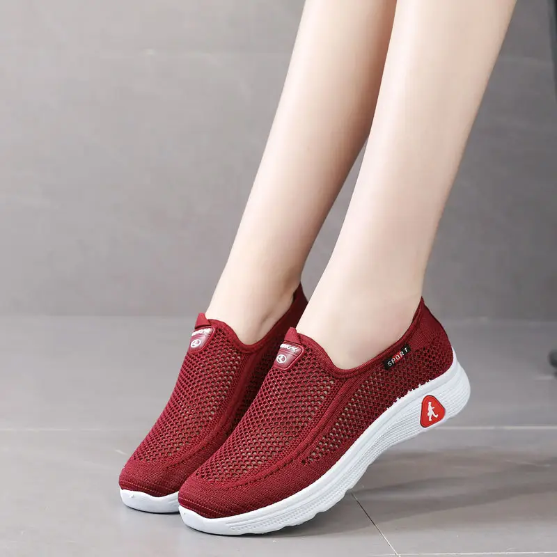 Old Beijing Cloth Shoes Summer Mesh Shoes Women's Breathable Mesh Thin Hollow Non-slip Soft Sole Walking Shoes for Middle-aged and Elderly Mothers
