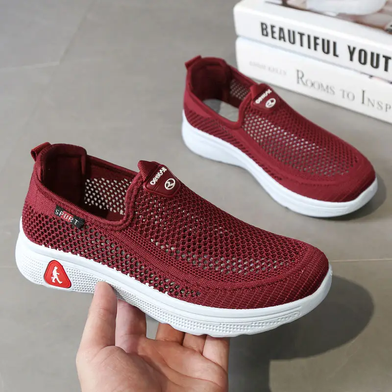 Old Beijing Cloth Shoes Summer Mesh Shoes Women's Breathable Mesh Thin Hollow Non-slip Soft Sole Walking Shoes for Middle-aged and Elderly Mothers