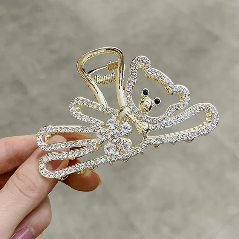 Elegant Butterfly Hair Clip with Pearl & Crystal Design