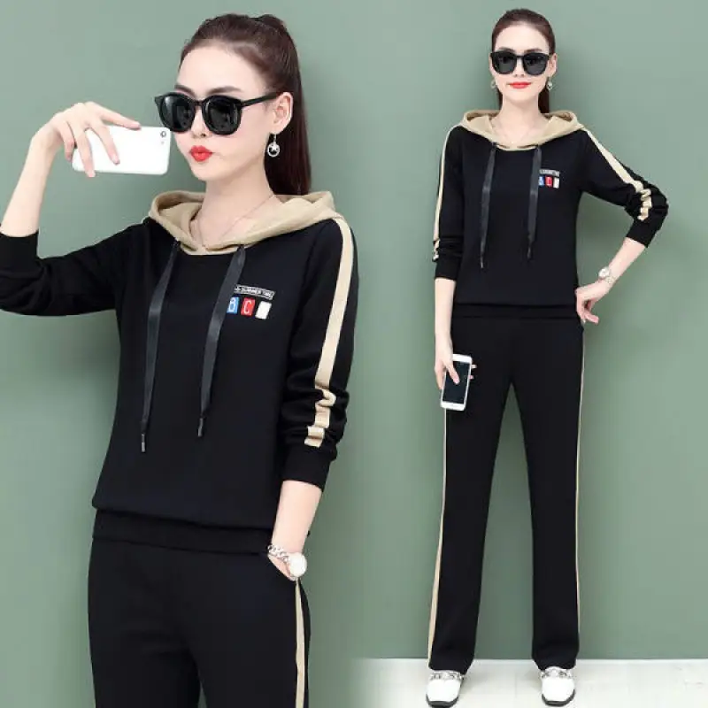 Women's Pink Hooded Sweatshirt Track Suit Set