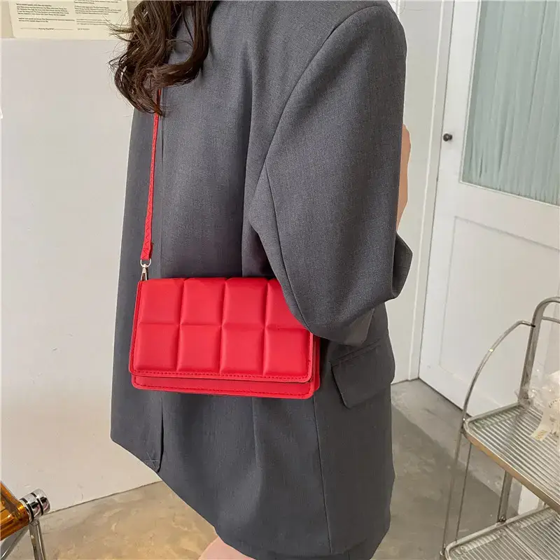 New Korean Retro Plaid Shoulder Crossbody Bag Women 2022
