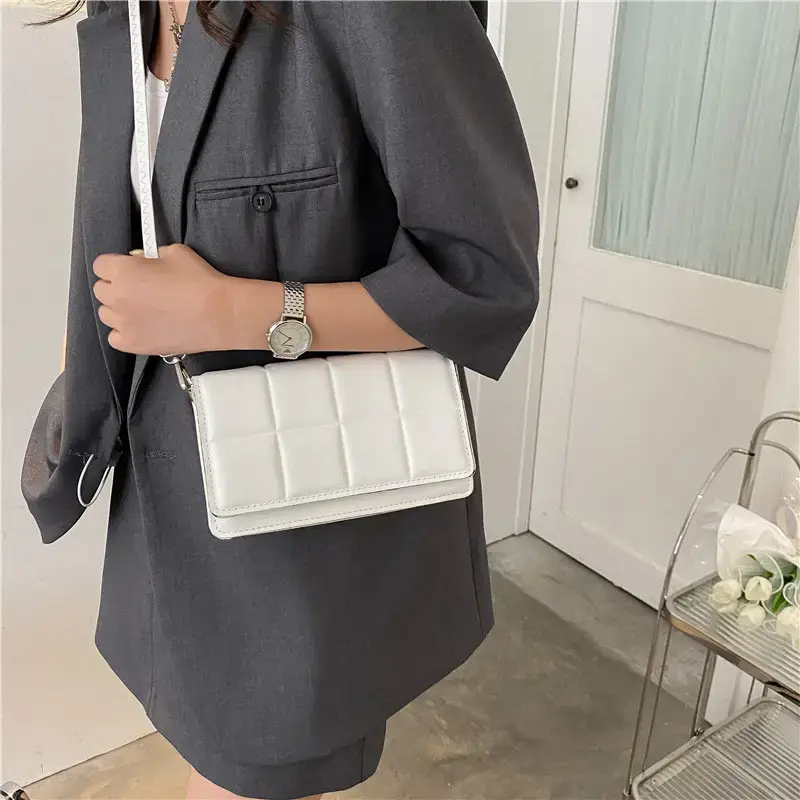 New Korean Retro Plaid Shoulder Crossbody Bag Women 2022