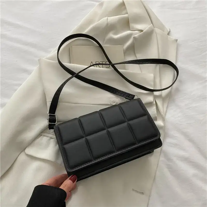 New Korean Retro Plaid Shoulder Crossbody Bag Women 2022