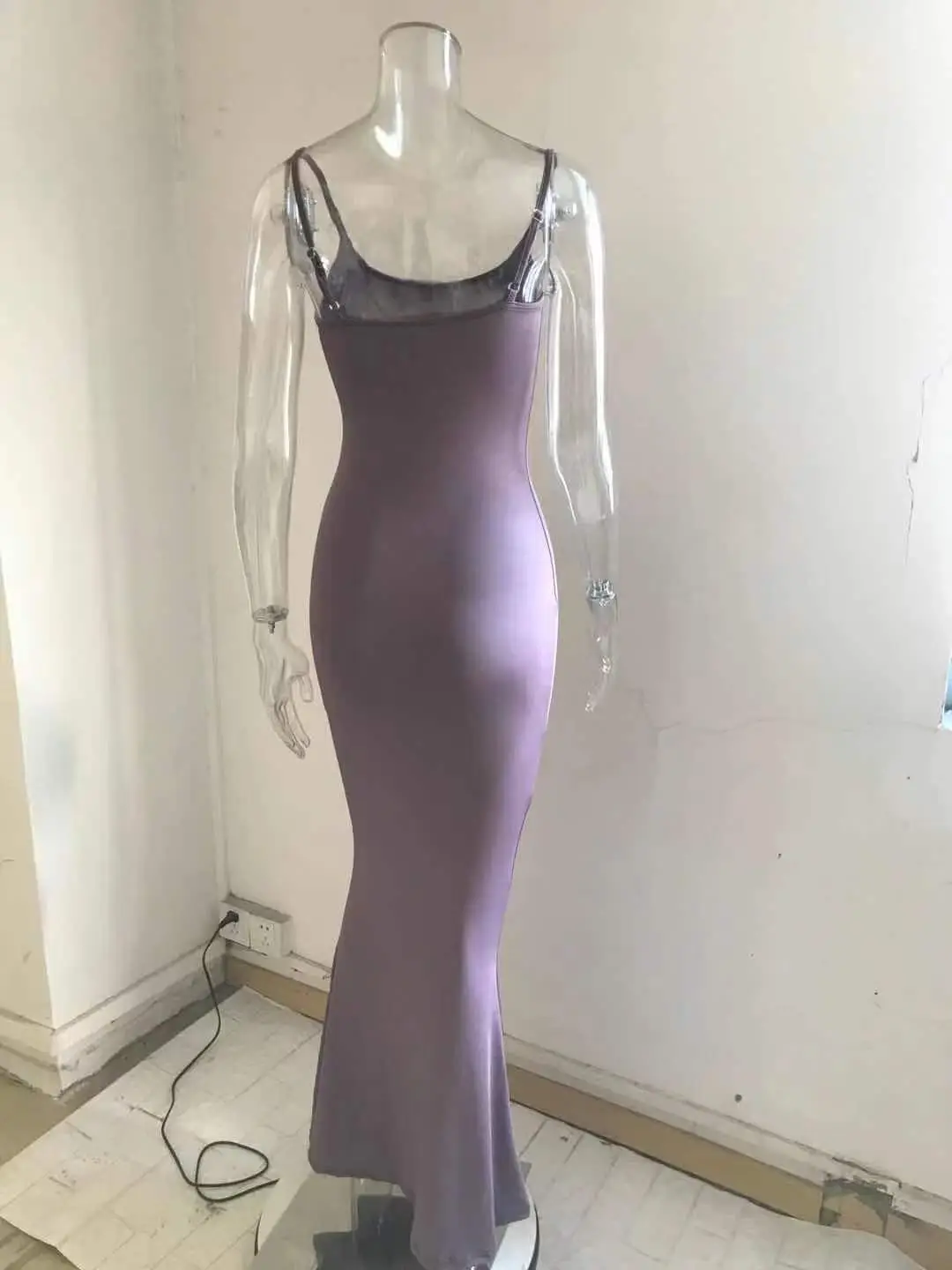 Women's 2022 Kardashian Skims Dress Pink Slim Fit — feature 10