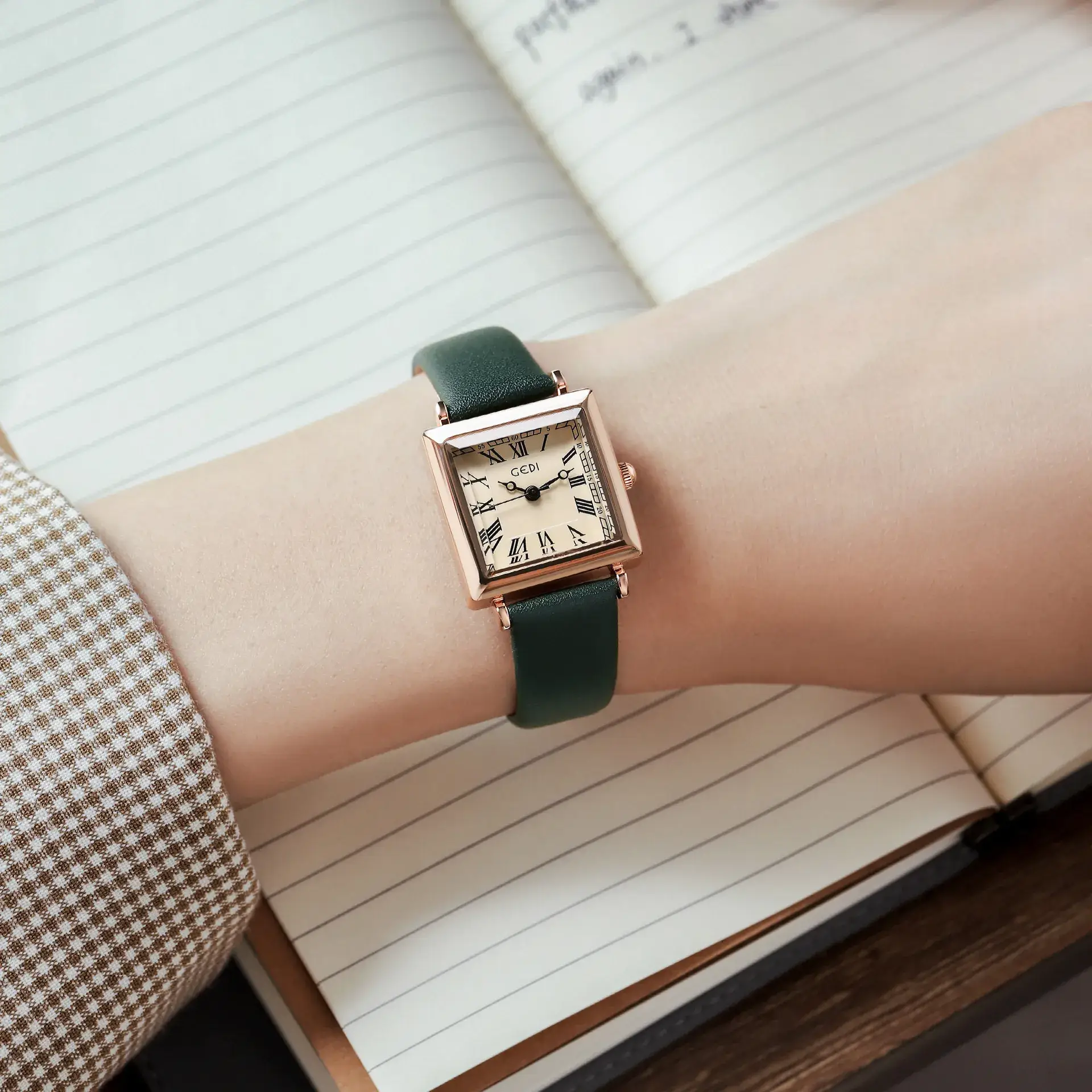 Goldie Gedi Student Vintage Watch Women's Waterproof Quartz Watch - Image 8