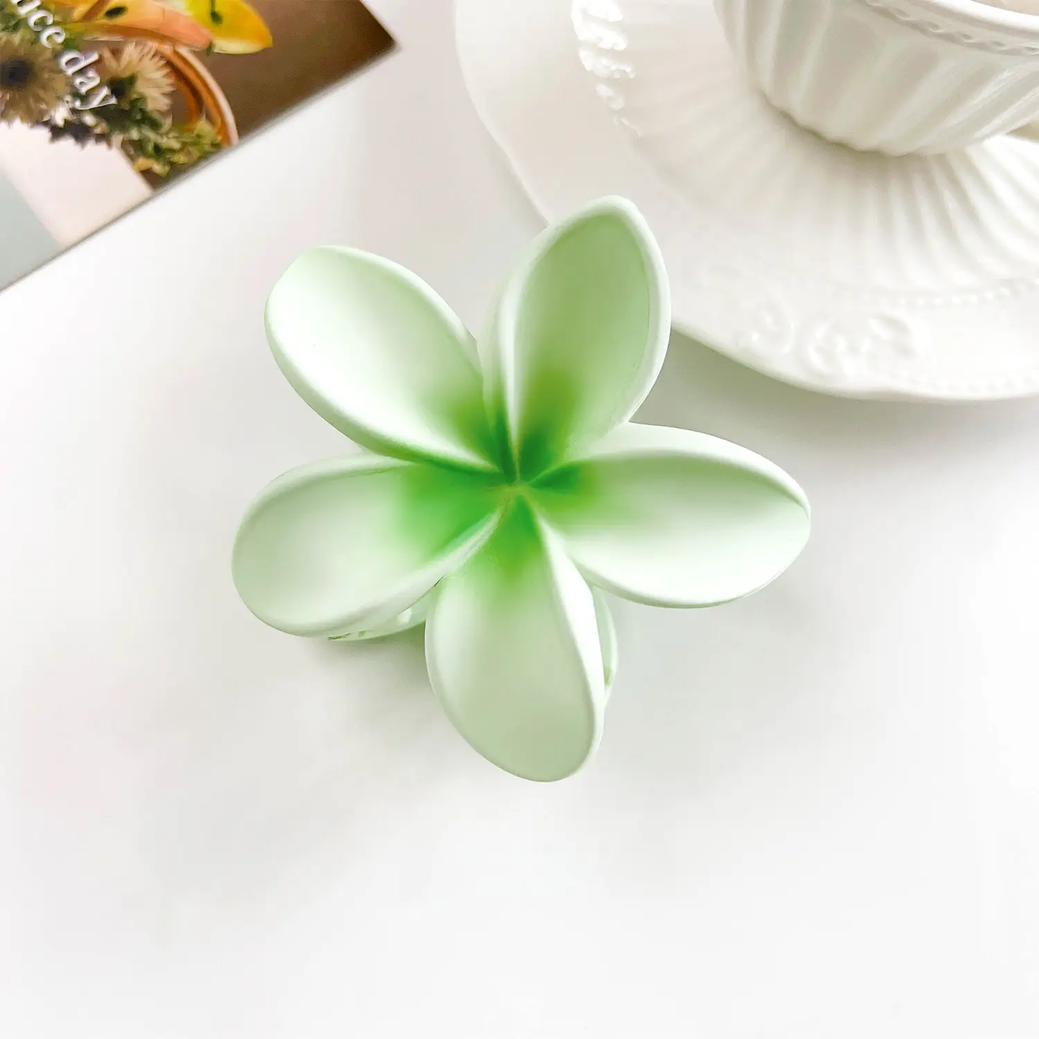 Plumed Haircatcher for Women European American - Image 8