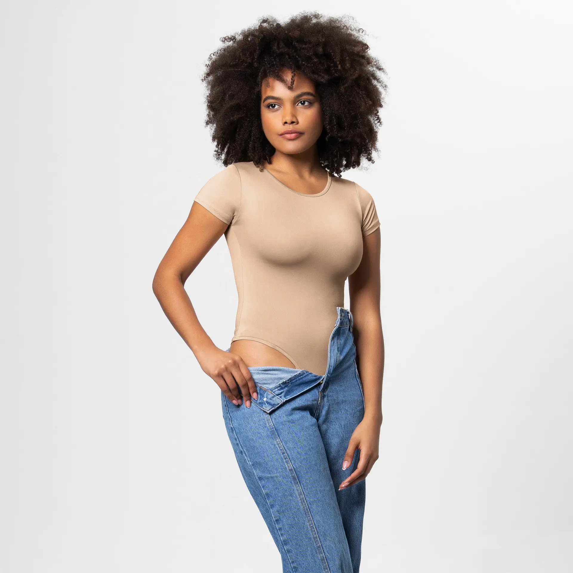 White Round Neck Bodysuit T-Shirt One-Piece Solid Color — feature 9