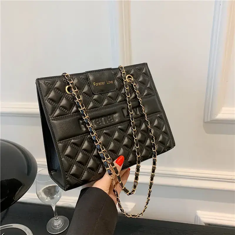 Black Rhombus Chain Shoulder Bag for Women 2022 - Image 6