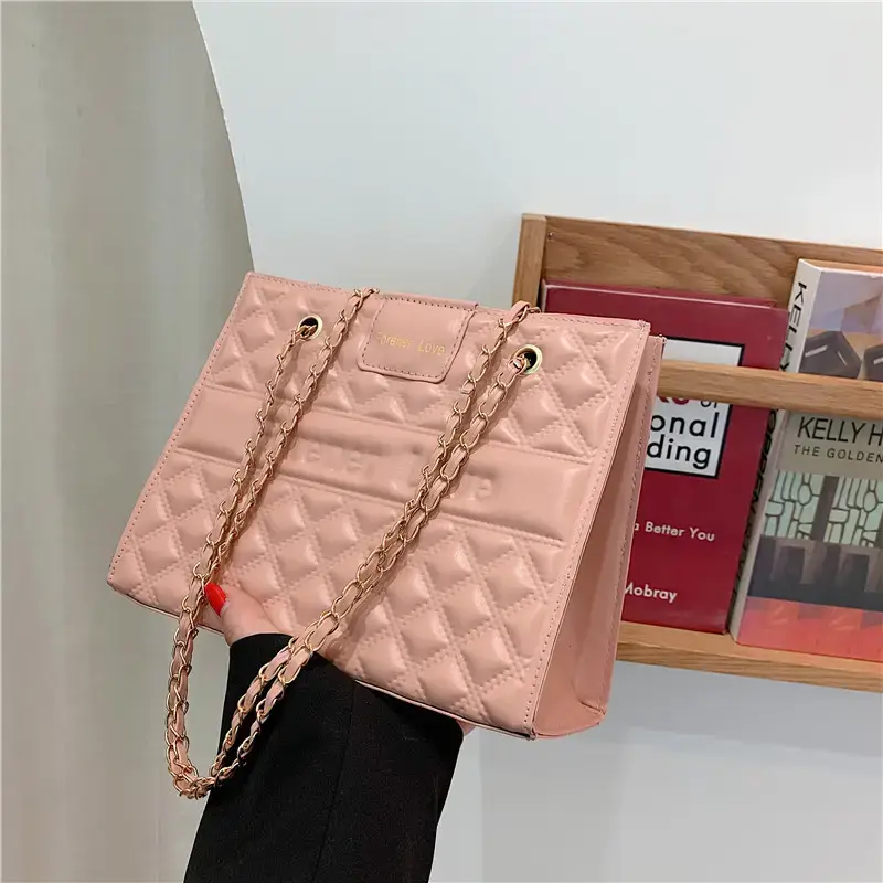 Black Rhombus Chain Shoulder Bag for Women 2022 - Image 9
