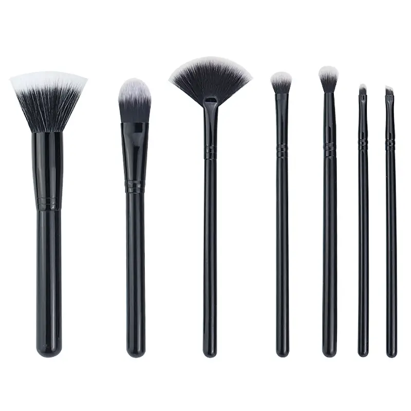 7-Piece Makeup Brush Set for Blush & Foundation Use - Image 6