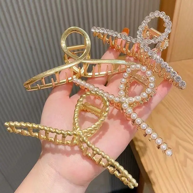 Golden Geometric Hair Clip for Women - Image 20