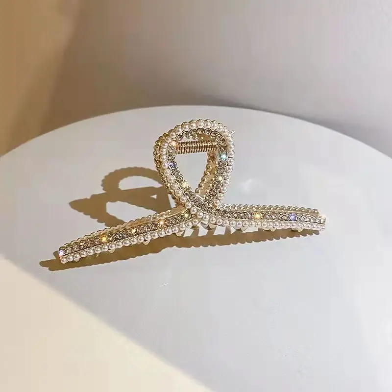 Golden Geometric Hair Clip for Women - Image 10
