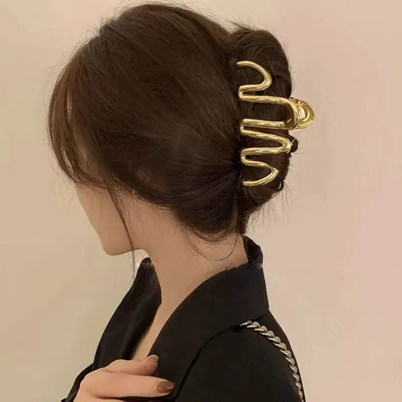 Golden Geometric Hair Clip for Women - Image 17