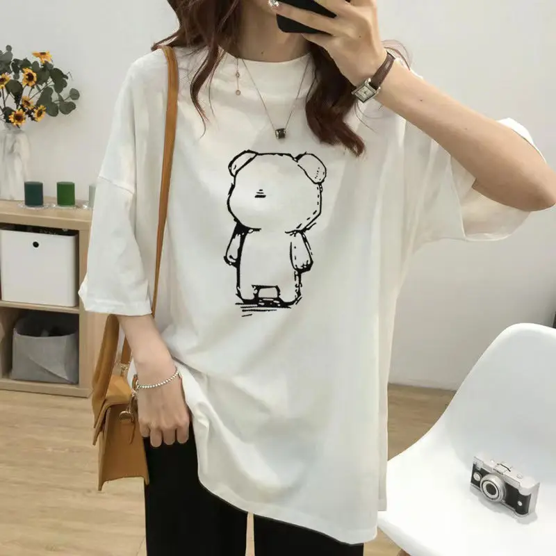 White (reflection bear)