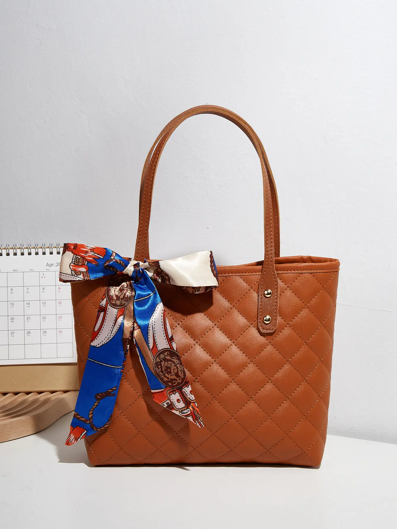 Black Quilted Tote Bag with Silk Scarf 2026 - Image 5
