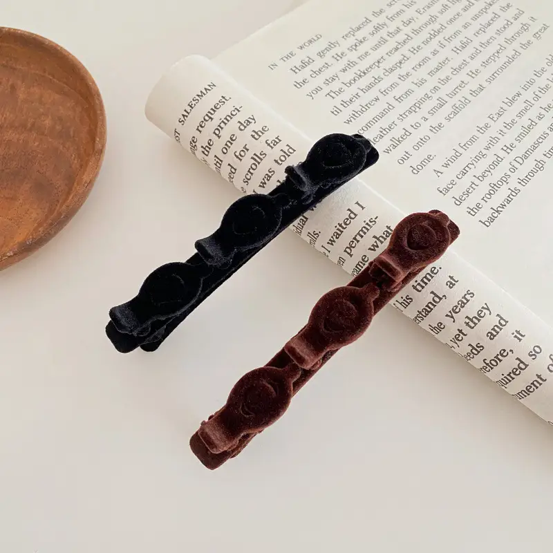 Red Flocked Braided Hairpin Side Bangs Texture Broken Hair Arrangement Duckbill Hairpin Hairband — feature 8