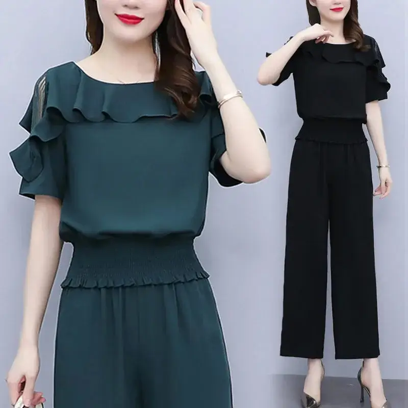 Black Wide Leg Tights with Ruffled Top for Women - Image 3