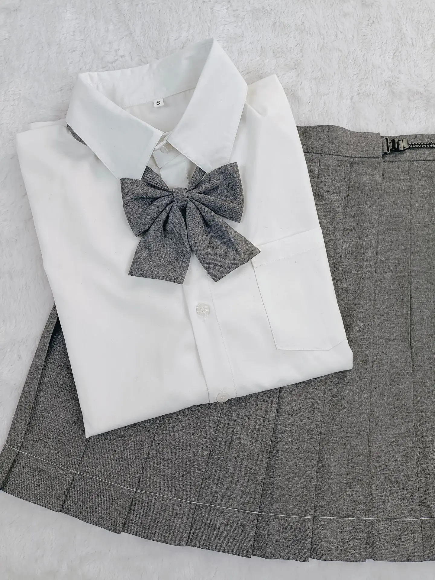 White Pleated Bow Skirt 42cm College Style - Image 6
