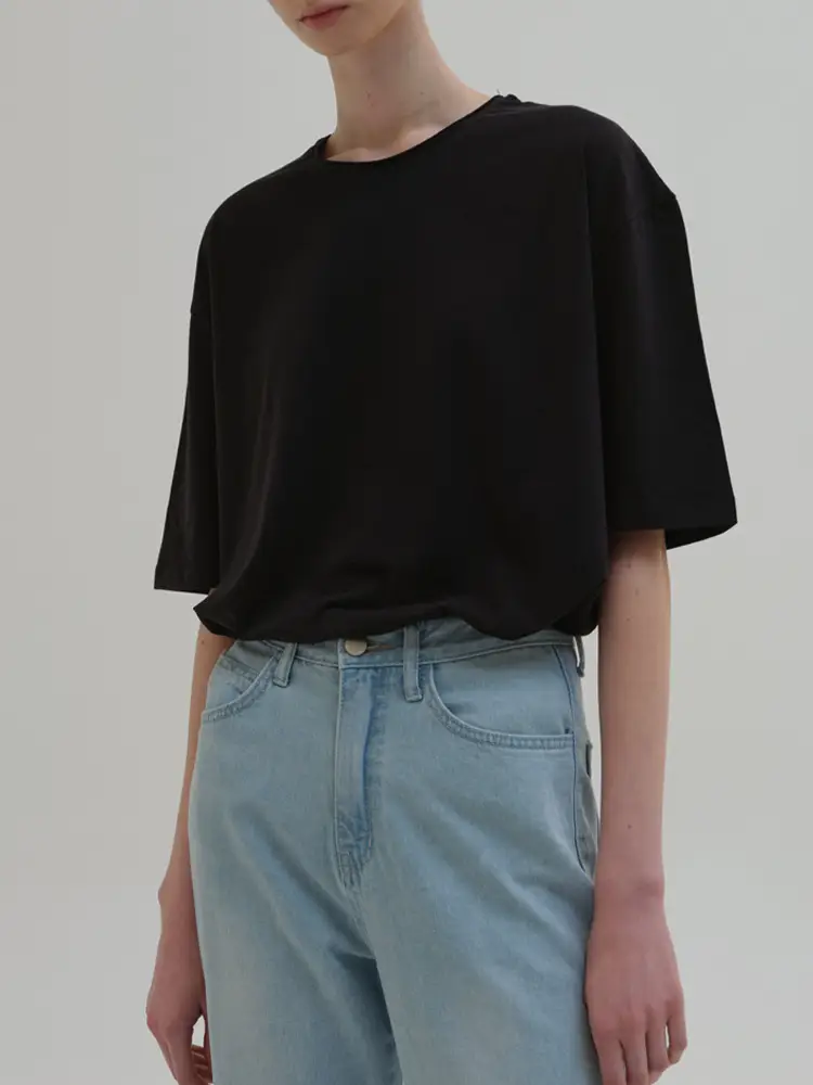 Women Maroon Short Sleeve T-Shirt Basic Style - Image 9