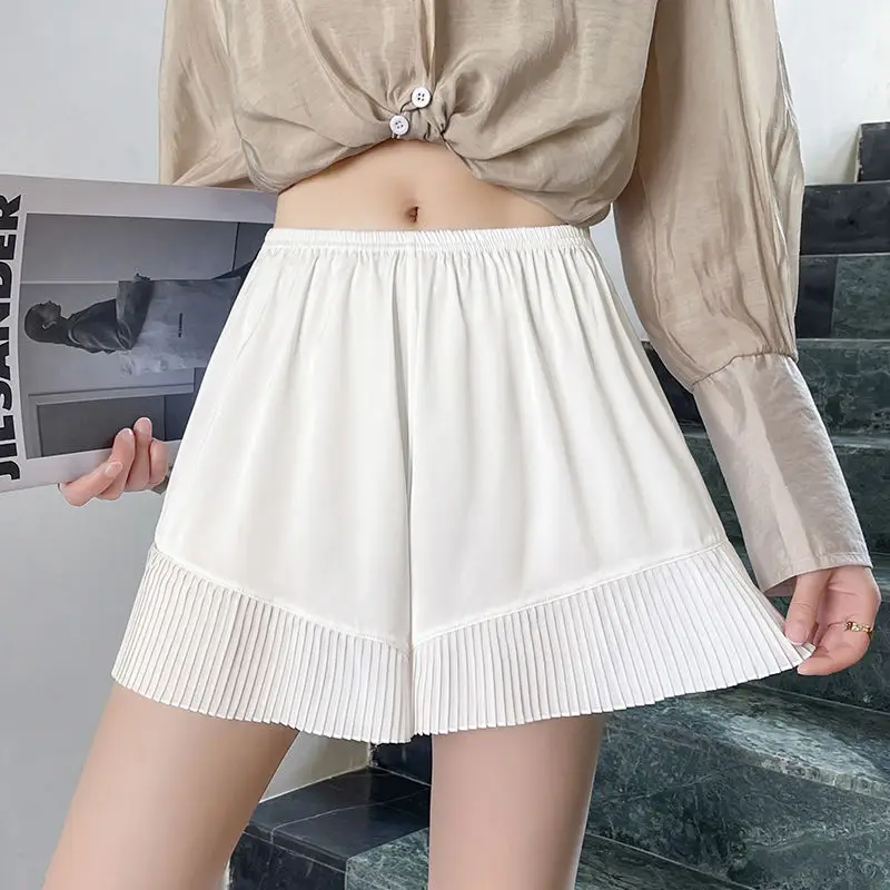 Women Ice Silk Pleated Shorts White 2025 - Image 2
