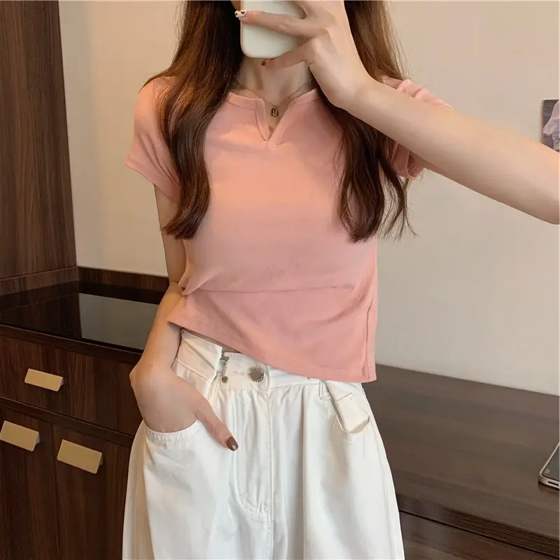 Women's Pink V-Neck Crop T-Shirt Short Sleeve - Image 6