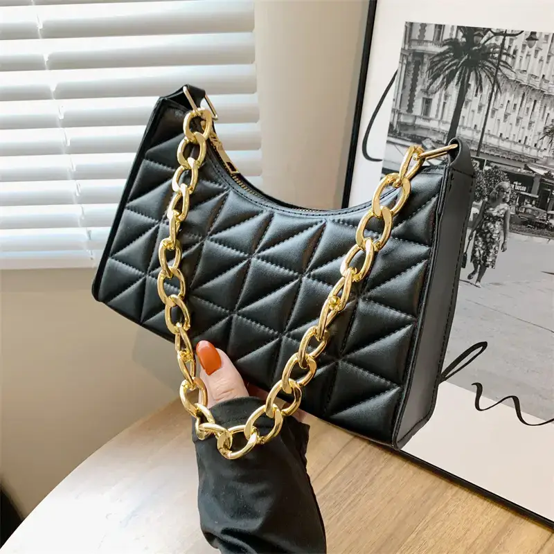 Black Rhombic Chain Shoulder Bag for Women 2022 - Image 6